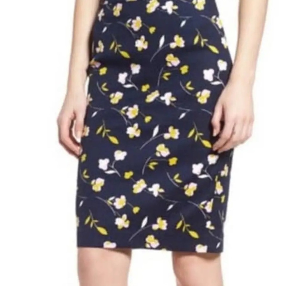 Boden | Martha Wildflower Navy Pencil Skirt | Sz 10L